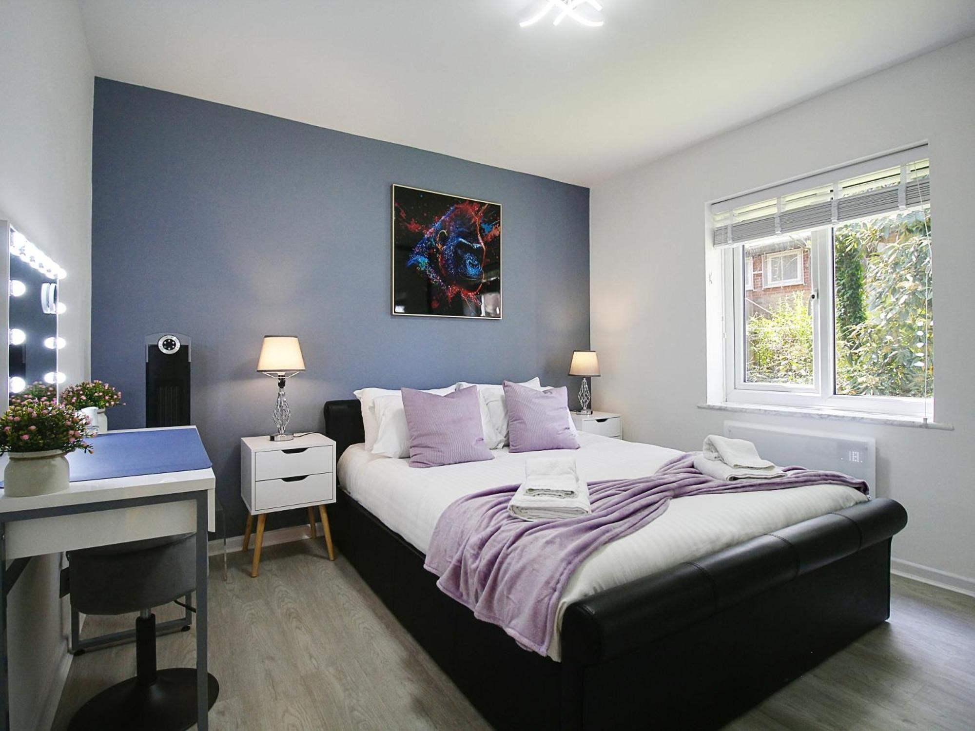 2Bdr Flat Rg1 - Free Open Parking Apartment Рединг Екстериор снимка